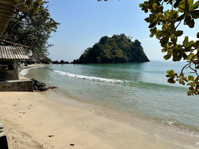Bangkok Cycling To Ban Krut Beach 9 Days